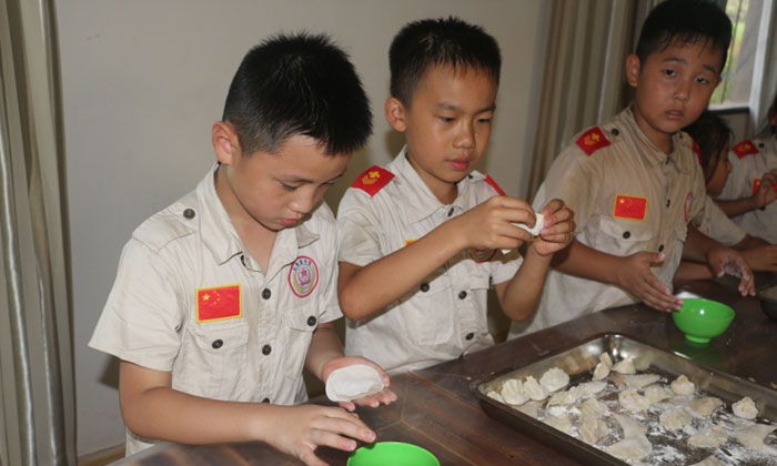 南昌2024年暑假軍事夏令營(yíng)