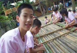 南充周邊夏令營帶孩子走出家門實現(xiàn)自我突破