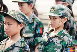 南京比較好的軍事夏令營多少錢？