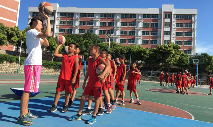 南京小學(xué)生夏令營多少錢