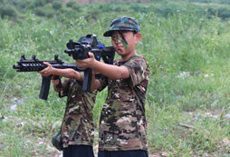 小學(xué)生參加南京溧水軍事夏令營多少錢？