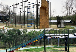 南京聚寶山體育拓展訓(xùn)練基地