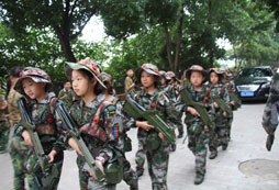 南京暑假軍事夏令營收費怎么樣？
