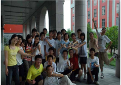南京學(xué)能夏令營有高中班嗎？可以住宿嗎？