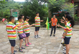 南京特訓(xùn)夏令營豐富活動滿足孩子的精神世界