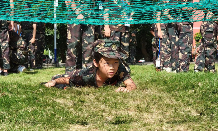 南寧周邊哪里有軍事夏令營(yíng)