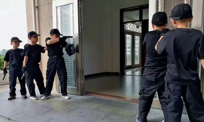 南寧市暑假軍訓(xùn)夏令營(yíng)有哪些