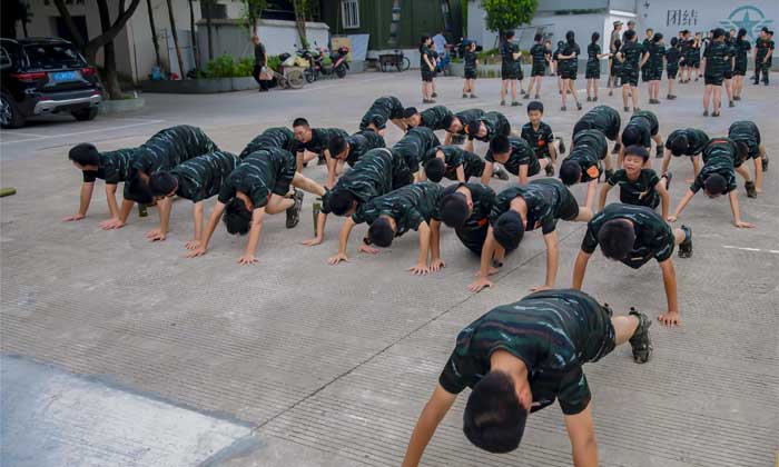 寧波軍訓夏令營報名費用