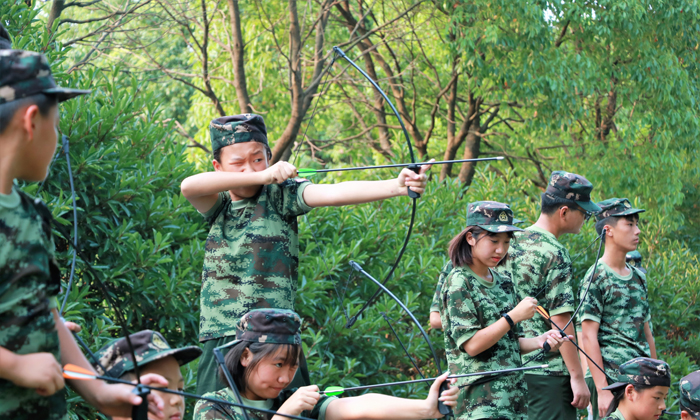軍事拓展特訓(xùn)活動有那洗特色