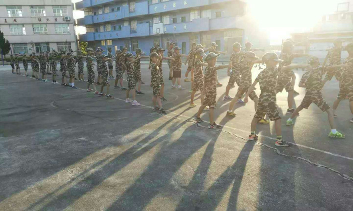寧國(guó)軍事夏令營(yíng)