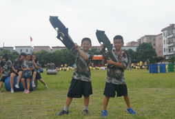貴州那里有小學(xué)生軍校夏令營(yíng)活動(dòng).