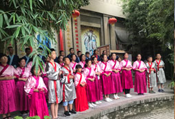 中學(xué)生暑假參加國(guó)學(xué)夏令營(yíng)一般多少錢(qián)呀?