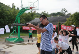 瞄準射擊