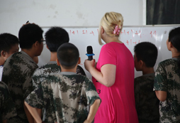 廣州千秋業(yè)教育夏令營深受內(nèi)外學(xué)生和家長(zhǎng)的好評(píng)