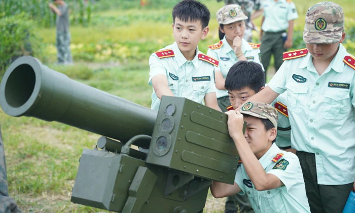 上海西點(diǎn)軍事夏令營
