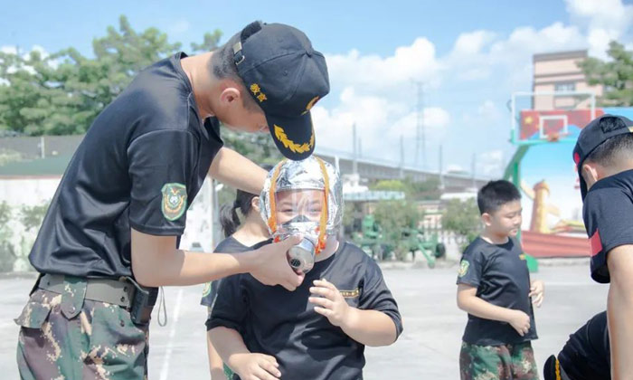 黃埔少年軍校