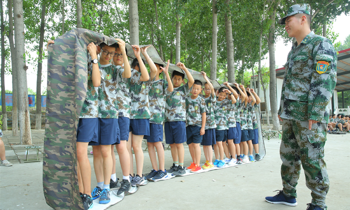 中國少年軍旅夏令營