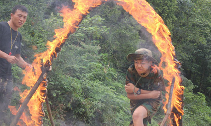 成都小學(xué)生軍事夏令營(yíng)