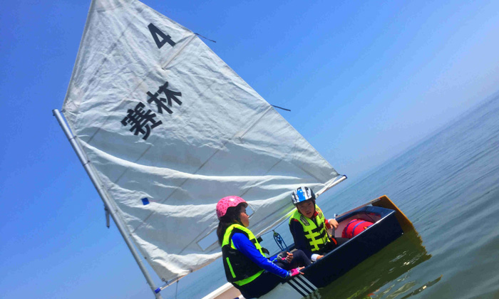 帆船運(yùn)動(dòng)為你的暑期添光增彩