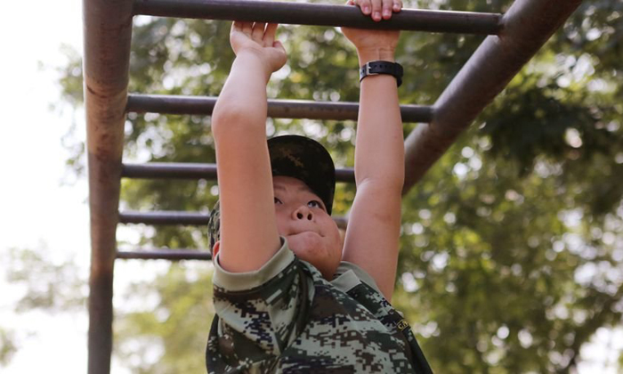 巨峰軍事夏令營