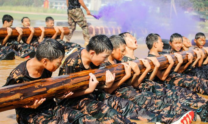 鐵血獵人軍事夏令營