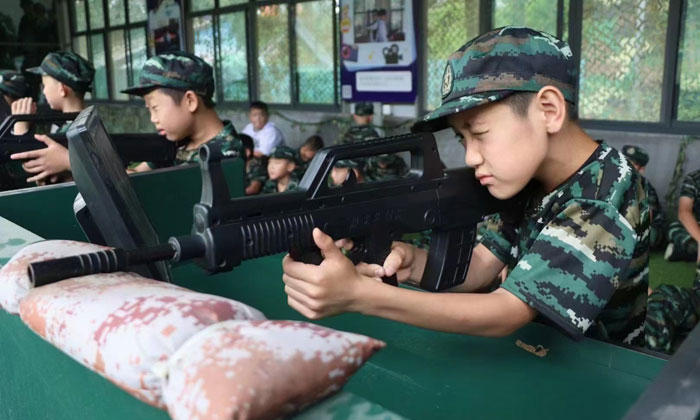 烈火雷霆軍事夏令營(yíng)優(yōu)勢(shì)有哪些