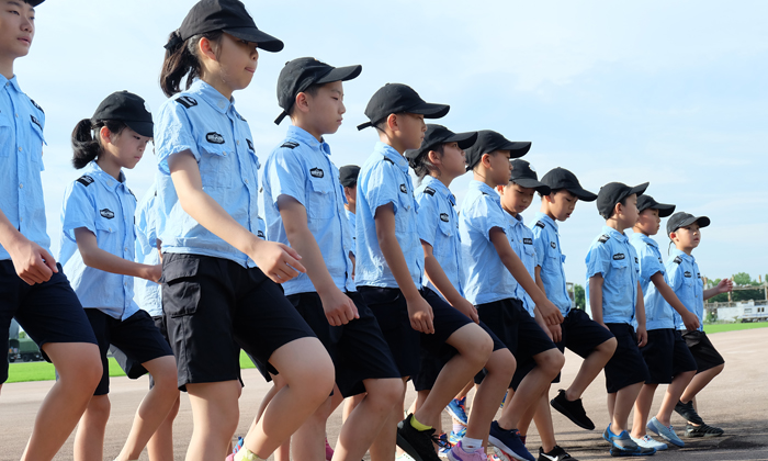 軍事特訓(xùn)給孩子一場不一樣的體驗(yàn)