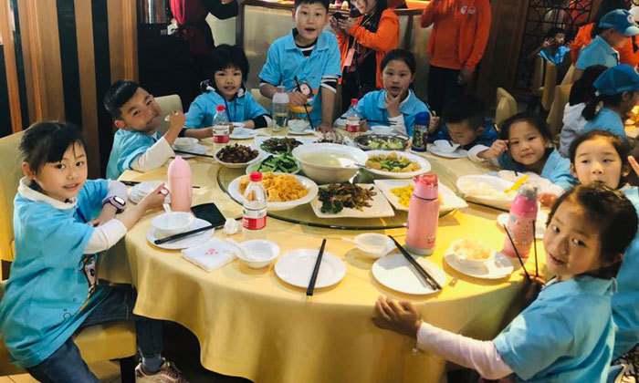 假日小隊海洋夏令營食宿標(biāo)準(zhǔn).jpg