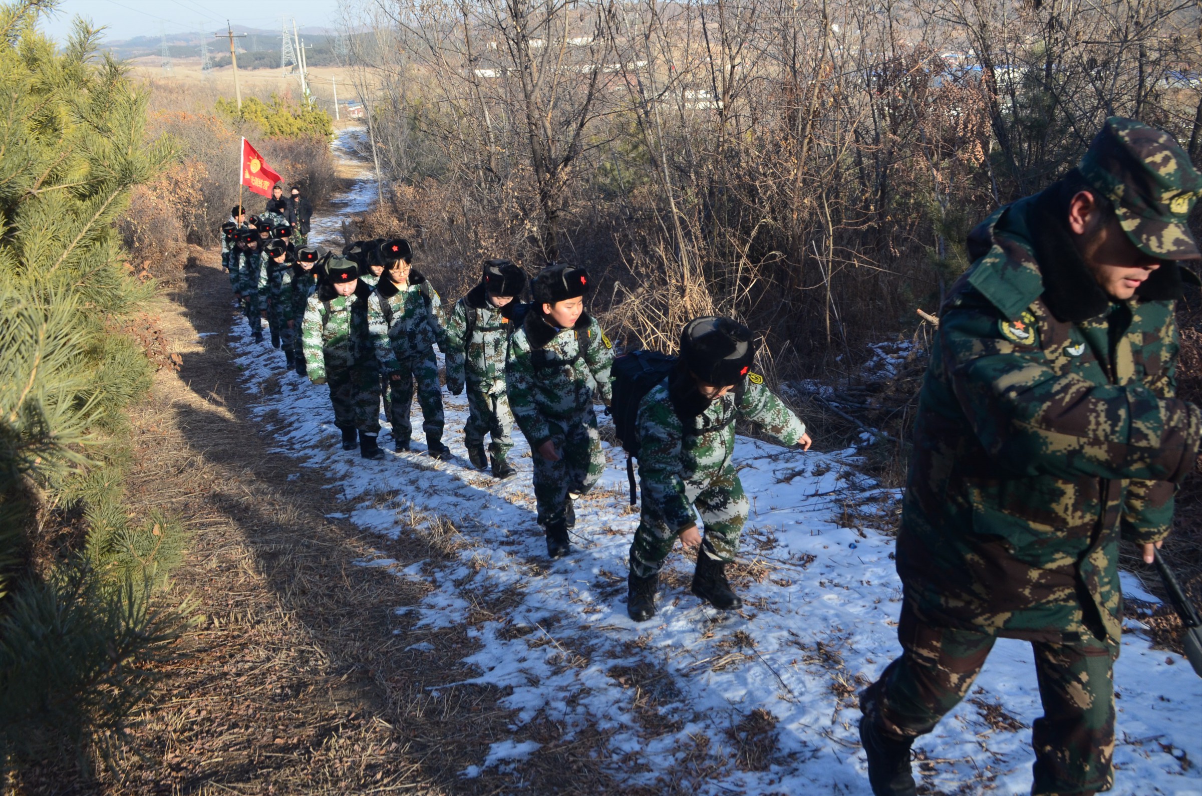 童年時光軍事夏令營.jpg