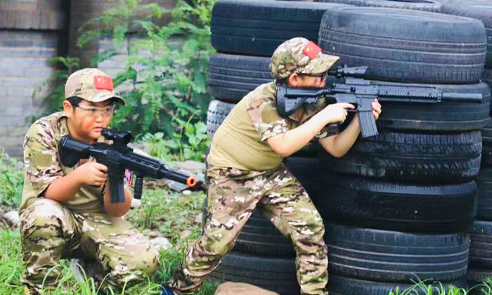 萌童走天下軍事夏令營