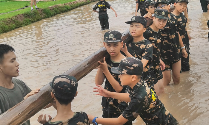 雷鷹突擊特訓營