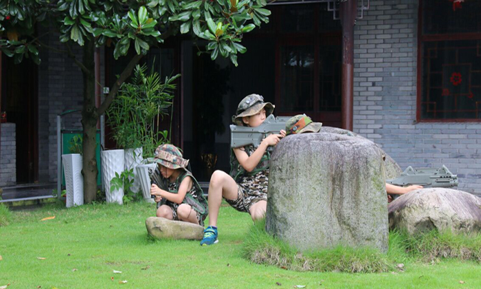 參加暑期軍事特訓(xùn)安全有保障嗎