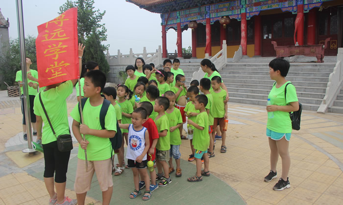 博遠(yuǎn)學(xué)堂夏令營(yíng)特色的經(jīng)典誦讀方案