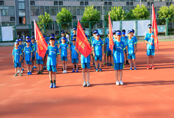 青少年參加乒乓球夏令營(yíng)的意義是什么