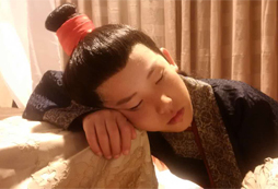 累了休息下