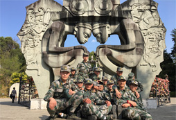 普洱軍事夏令營(yíng)讓孩子改正自身陋習(xí)