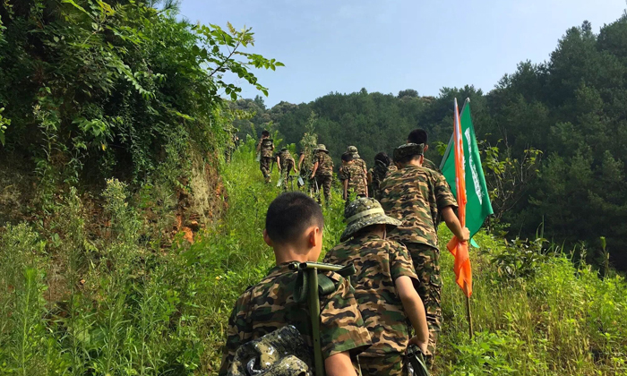 上海暑假軍事夏令營(yíng)