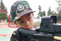 青少年參加軍事夏令營(yíng)有什么活動(dòng)體驗(yàn)？
