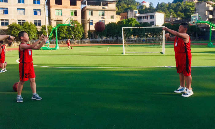 中國青少年夏令營.gif