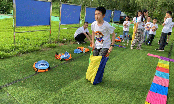 96cb201f8e53073df604a990a1a44f75.gif