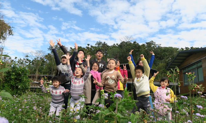 親子游夏令營(yíng)