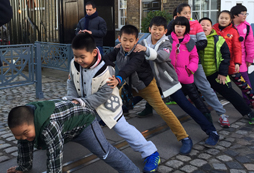 參加親子夏令營活動彌補與孩子之間缺失的經歷