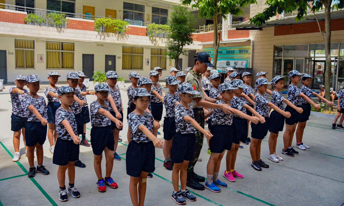 泉州軍事夏令營(yíng)費(fèi)用