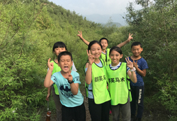 鄉(xiāng)間小道的我們