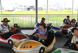 碰碰車走起