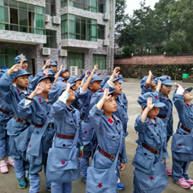 軍事特訓(xùn)深受家長(zhǎng)歡迎的原因有哪些