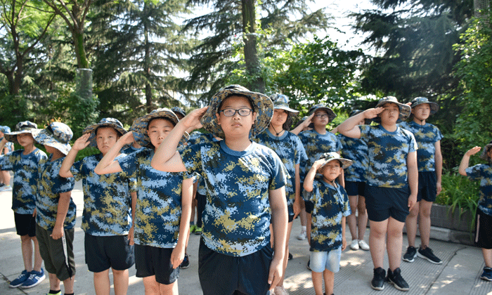 陜西軍事夏令營.gif