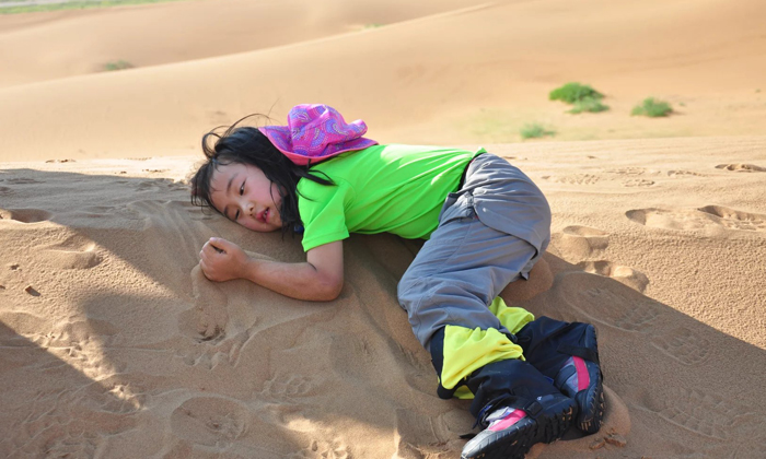 參加小學生沙漠夏令營讓親子關系更加和諧