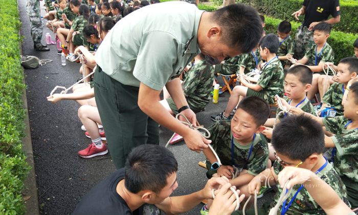 上海便宜的軍事夏令營(yíng)