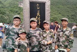 參加上海一周左右的軍事體驗式訓練營